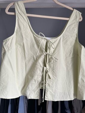 Mango Pale Lime Tie-Front Tank Top